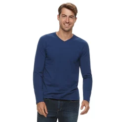 Men's Apt. 9® Premier Flex Standard-Fit Solid V-neck Tee 20 Men's Apt. 9® Premier Flex Standard-Fit Solid V-neck Tee -Campus Sutra Shop 2933304 Navy