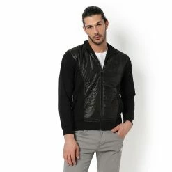 Campus Sutra Men Regular Fit Zipper Jacket