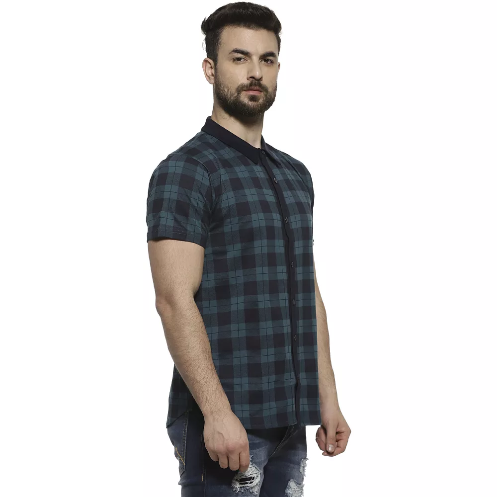 Campus Sutra Men Flat Collar Checkered Shirt 6 Campus Sutra Men Flat Collar Checkered Shirt - Image 4