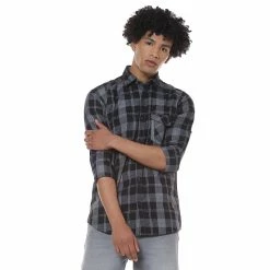 Campus Sutra Men Flat Collar Plaid Full Sleeve Shirt